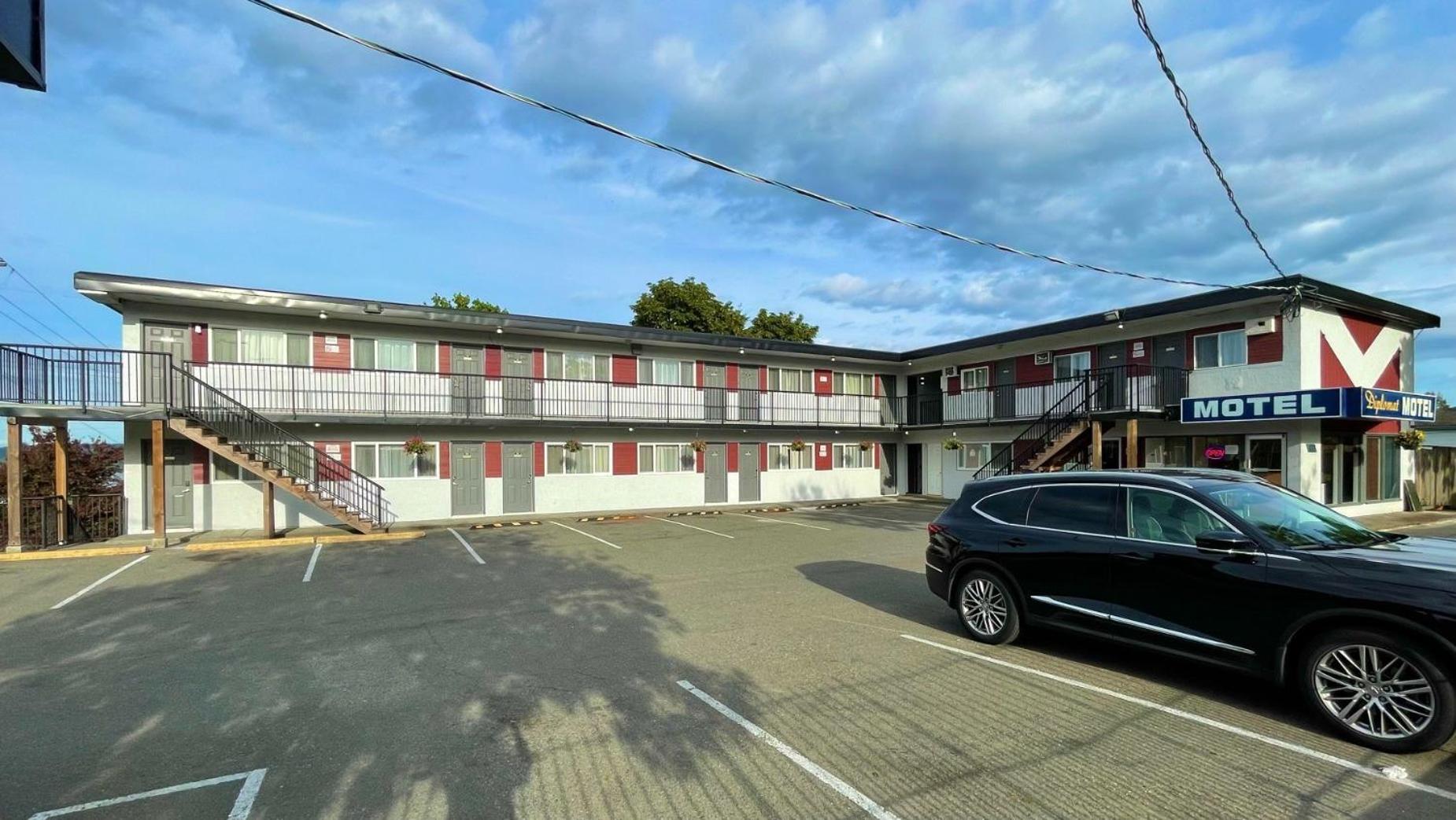 Diplomat Motel Нанаймо Экстерьер фото